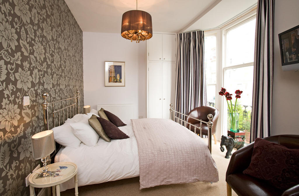 Whitburn Lodge Hove Buitenkant foto